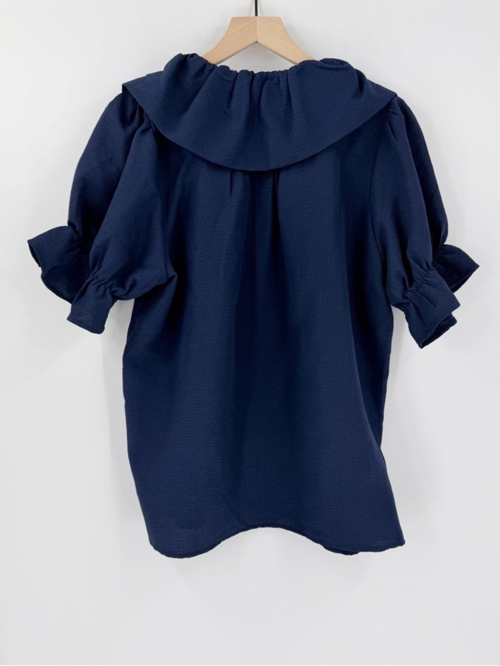 NWT GiGiO Navy Ruffle Collar Puff Sleeve Blouse Top Women’s L Cottagecore - Picture 5 of 5
